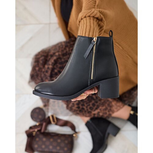 Resti Black eco leather women's low stiletto boots Rejerry Cene