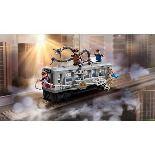 Lego Igračka Scena U Podzemnoj Željeznici Spider-Mana Protiv Doc Ocka Slike