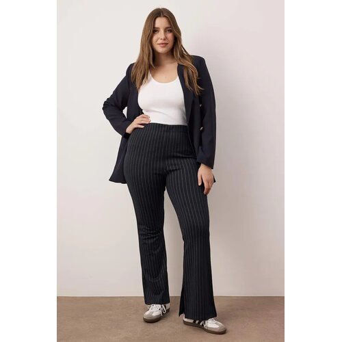 Trendyol Ženske pantalone Tbbss23Ar00036, Tamnoplave Cene
