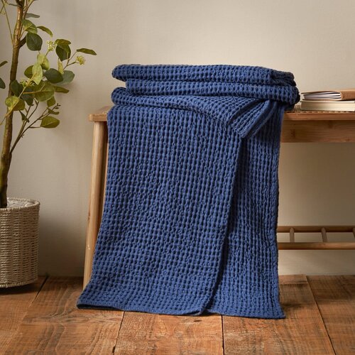 Pineapple Elephant Tamno plava pamučna deka 150x200 cm Jaipur Chunky Waffle &amp;ndash; Slike