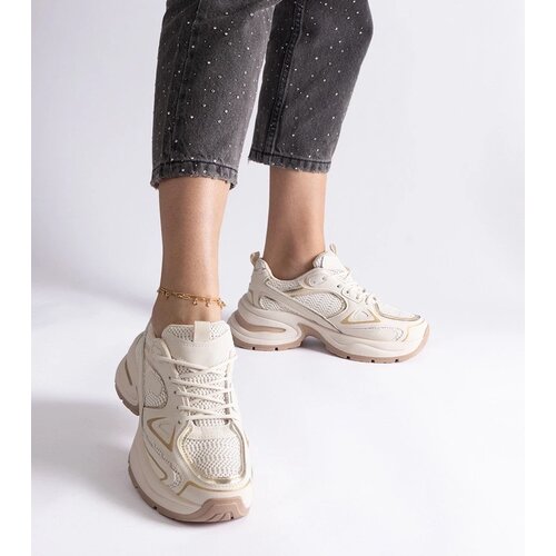 D/CEO White trainers Justar Cene