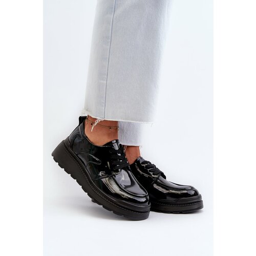 Kesi Women's patent leather shoes, natural leather, black scadaria Slike