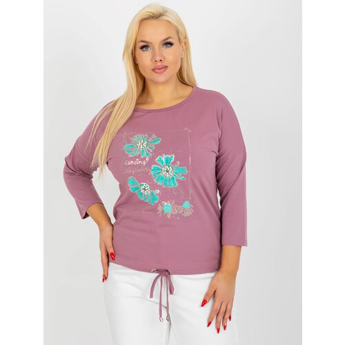 Fashion Hunters Women's blouse plus size with 3/4 sleeves and print - powder pink Slike