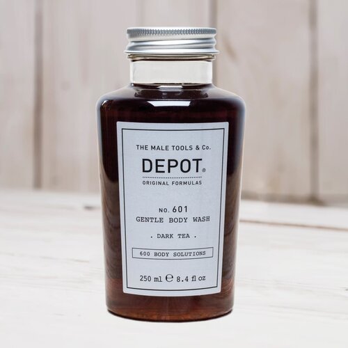 Depot No.601 Gentle Body Wash Dark Tea Slike