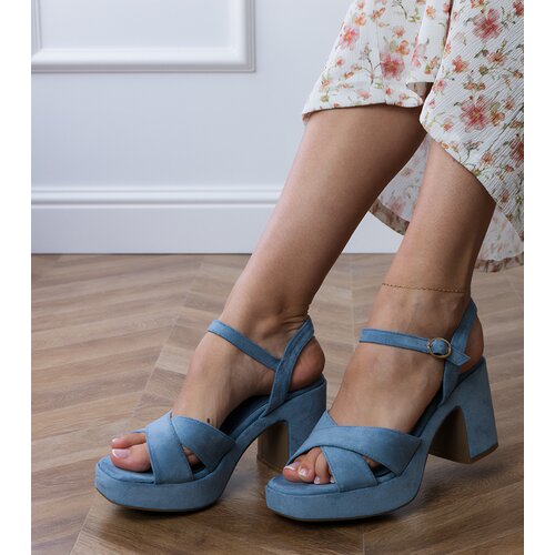 D/CEO Beige gladiator platform sandals Hartos Cene