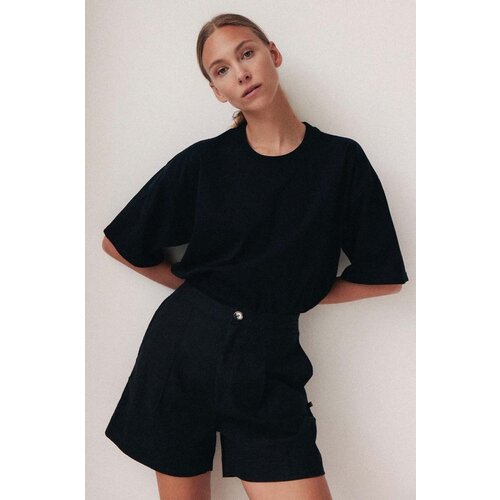 Muuv. Pamučna majica READY TO WEAR boja: crna Slike