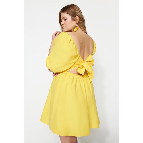 Trendyol Curve Yellow Back Detailed Poplin Woven Dress Slike