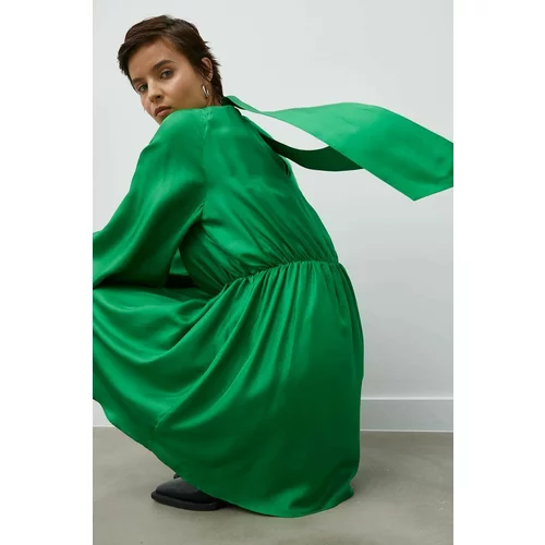 Samsoe Samsoe Svilena haljina boja: zelena, mini, širi se prema dolje