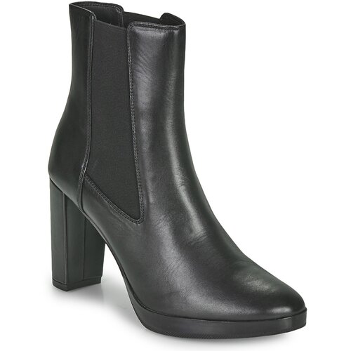 Geox Gležnjarji D WALK PLEASURE 85 ANKLE BOOTS Črna Cene