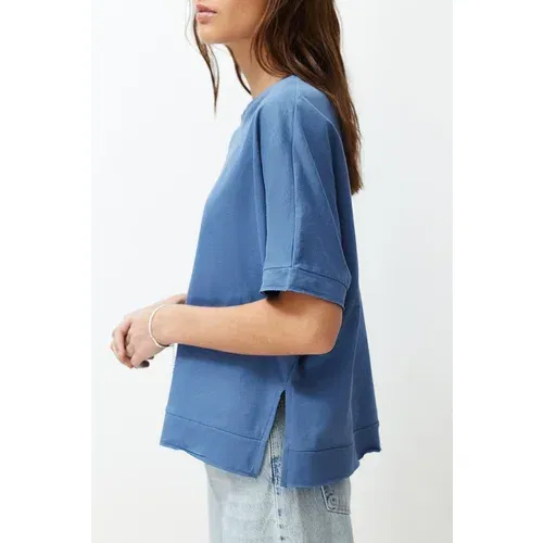 Trendyol Indigo 100% Cotton Cut and Slit Detailed Oversize/Comfortable Cut Knitted T-Shirt