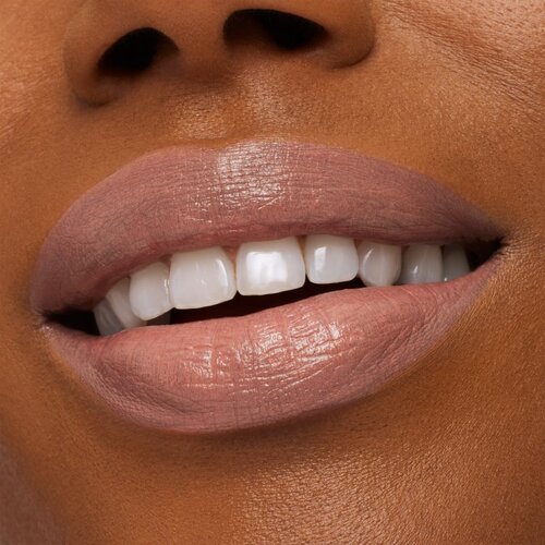 MAC Cosmetics MACximal Sleek Satin Lipstick kremasta vlažilna &amp;scaron;minka odtenek Blankety 3,5 g Slike