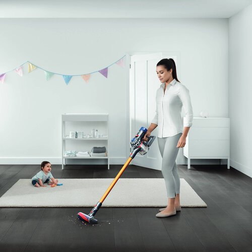 Dyson V8 Absolute bežični profesionalni usisivač Slike