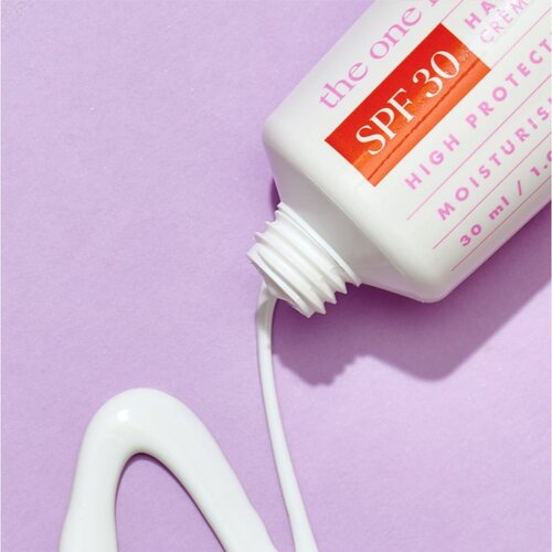 Hello sunday the one for your hands za&amp;scaron;titna krema za ruke SPF 30 30 ml Slike