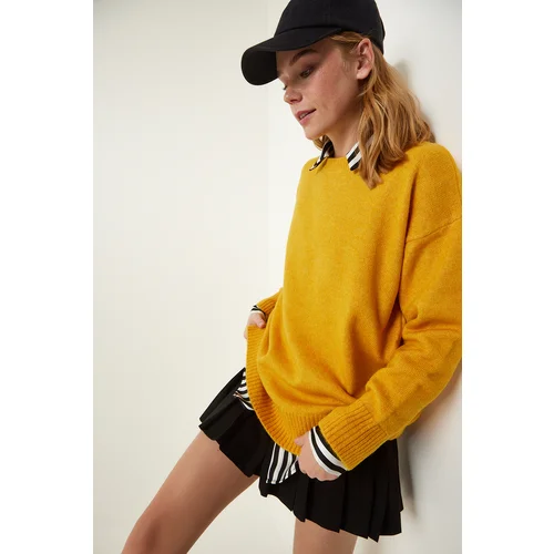  Women's Mustard Oversize Knitwear Sweater