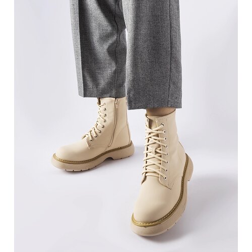 Gemre Beige Classic Boots Benvenuto Cene