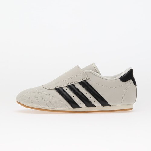 Adidas Sneakers Taekwondo W Off White/ Core Black/ Gum EUR 41 1/3 Cene