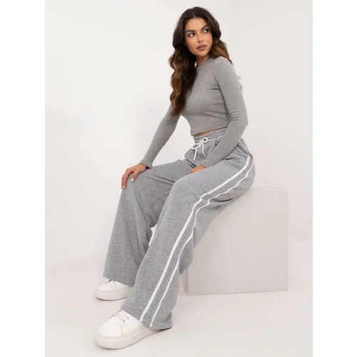 Fashion Hunters Grey tracksuit with fitted blouse