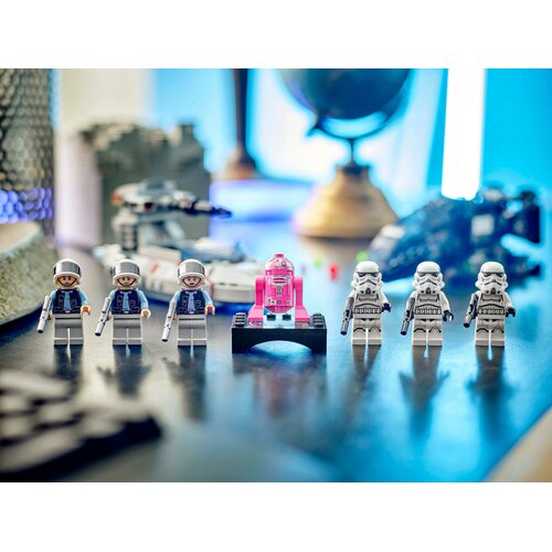 Lego LEGO&amp;reg; Star Wars&amp;trade; - Imperijalna krstarica protiv izvidničkog pobunjeničkog trkača (40755) Slike
