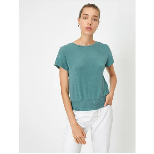 Koton Women's Green Short Sleeve Crewneck Glittery Glitter T-Shirt.