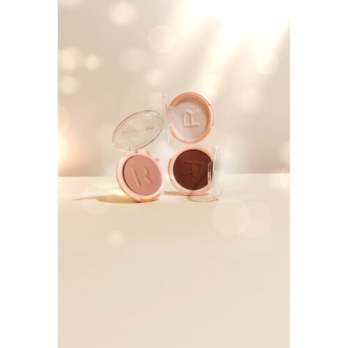 Makeup Revolution Reloaded nežni kompaktni puder odtenek Tan 6 g Slike