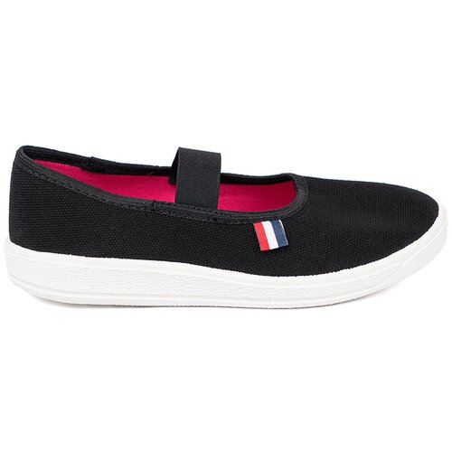 Shelvt Lightweight black shoes with elastic strap Cene