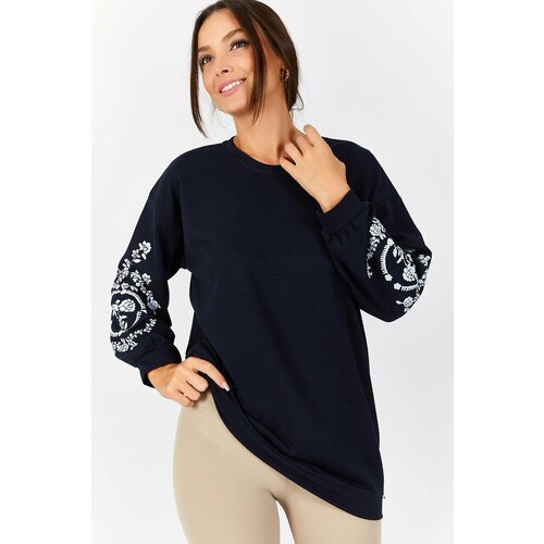 armonika Women's Navy Blue Round Neck Sleeve Embossed Sweatshirts Slike