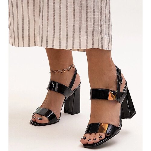 D/CEO Black sandals on a block heel Millo Cene