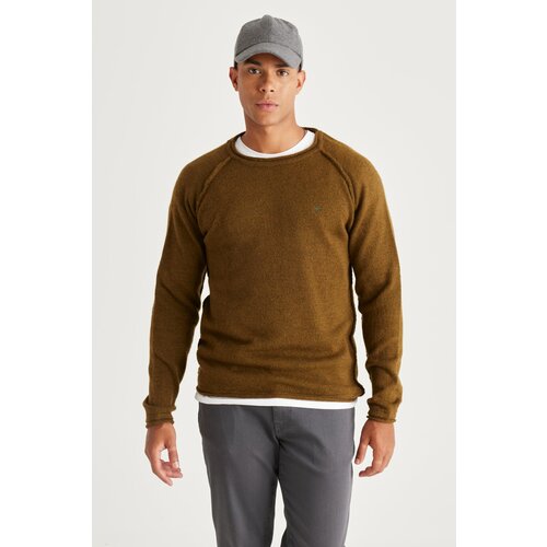 AC&Co / Altınyıldız Classics Men's Khaki Standard Fit Normal Cut Crew Neck Raised Soft Textured Knitwear Sweater Cene