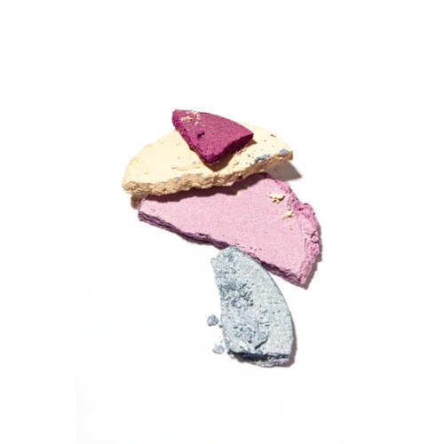 NOBEA Day-to-Day Mono Eyeshadow sjenilo za oči sa &amp;scaron;ljokicama nijansa Pastel sky 3,5 g Slike