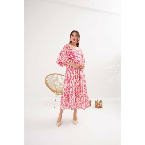 Laluvia Pink Patterned Long Dress Cene