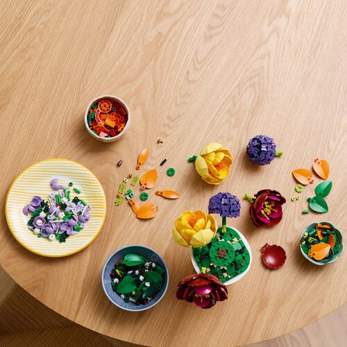 Lego LEGO&amp;reg; Botanical Collection - Cvetlični aranžma (10345) Slike