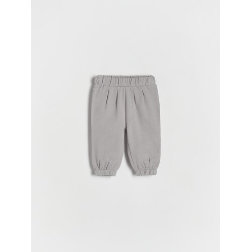 Reserved - &Scaron;portne hlače jogger - Siva Cene
