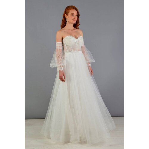 Carmen Tulle Low Sleeve Engagement Party Evening Dress in Ecru Cijene