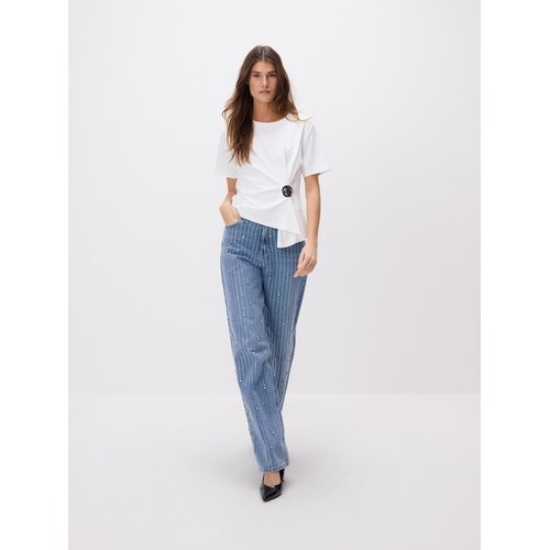 Reserved Jeans hlače wide-leg s aplikacijama - plavo Cijene