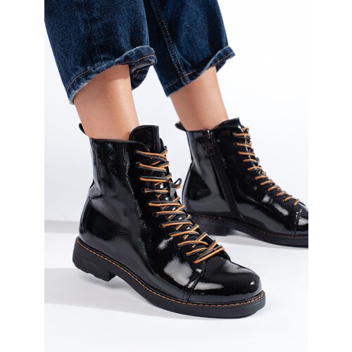 VINCEZA Tied black lacquered women's workers Slike