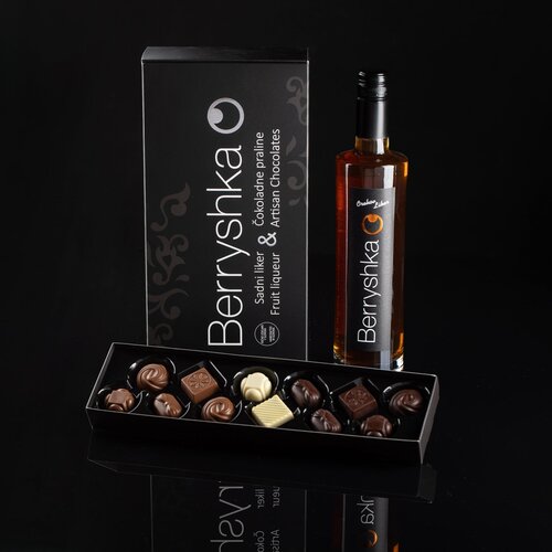 Berryshka Gift box ročno izdelani pralineji 140 g & sadni liker 500 ml Cene