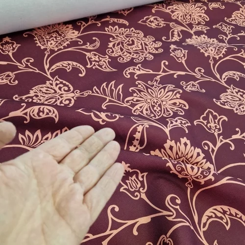Moderna tapetniška tkanina z rožami, 3m na roli