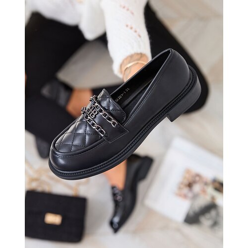 Resti Black moccasins with quilted nose Kusanna Cene