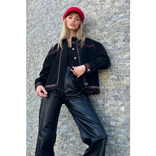 Trend Alaçatı Stili Women's Black Embroidered Embroidered Jean Jacket