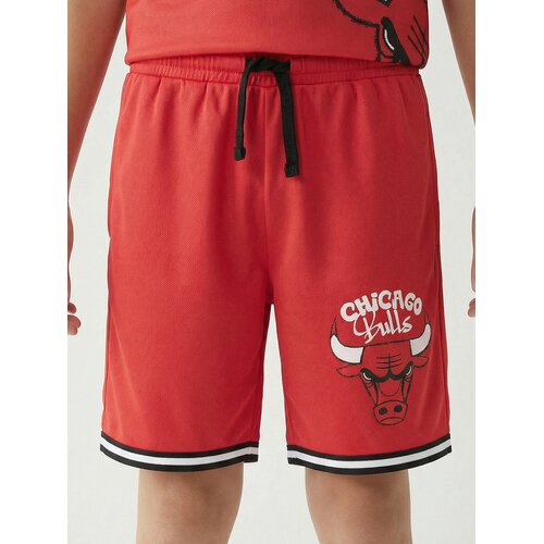 Sinsay Lude kratke hlače s printom Chicago Bulls NBA Slike