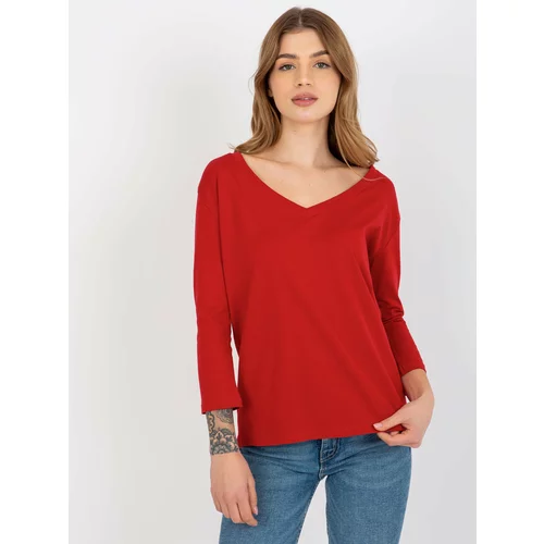 Fashion Hunters Basic red cotton blouse with neckline