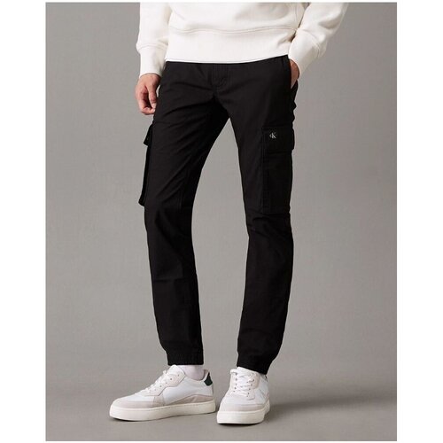 Calvin Klein Jeans Hlače J30J327614 Črna Slike