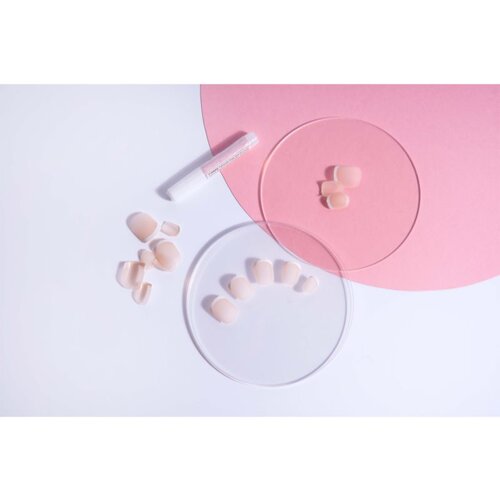 Nail HQ Square French umetni nohti 24 kos Slike