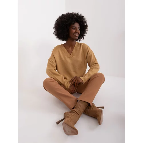 Fashion Hunters Camel long classic sweater with cuffs