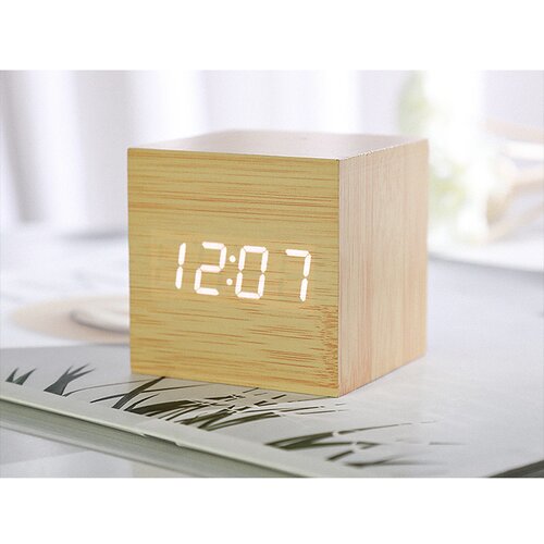 Generic Led lesena ura/budilka, (21132428) Slike