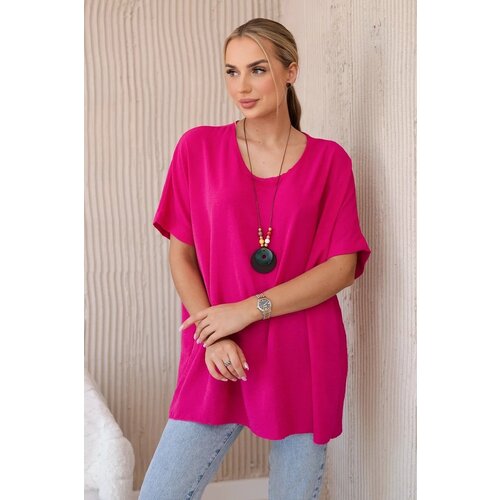 Kesi Oversized blouse with fuchsia-colored pendant Cene