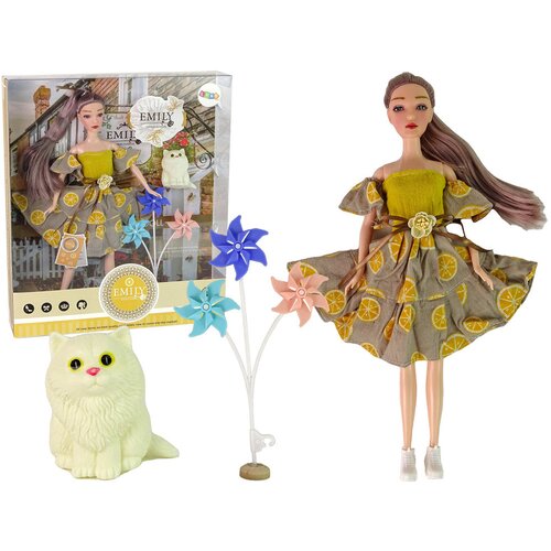  Lutka za igru Emily sa mačkom i malom vjetrenjačom - 30 cm Cene