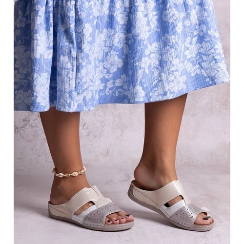 D/CEO Black sandals on a block heel Millo Cene