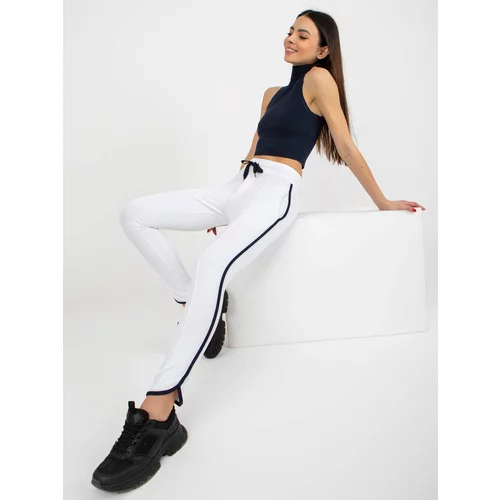 Fashion Hunters Basic white sweatpants with slit from RUE PARIS