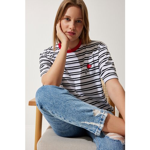  Women's White Crew Neck Striped Knitted T-Shirt Cene